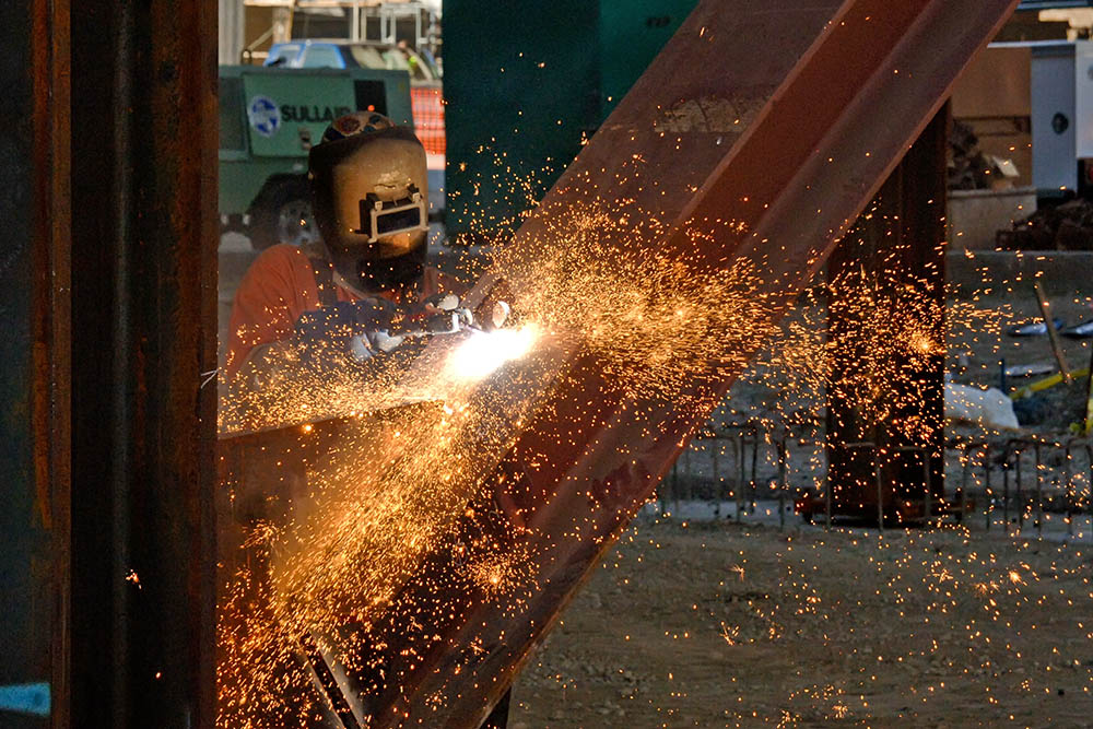  Construction Site Welcer 